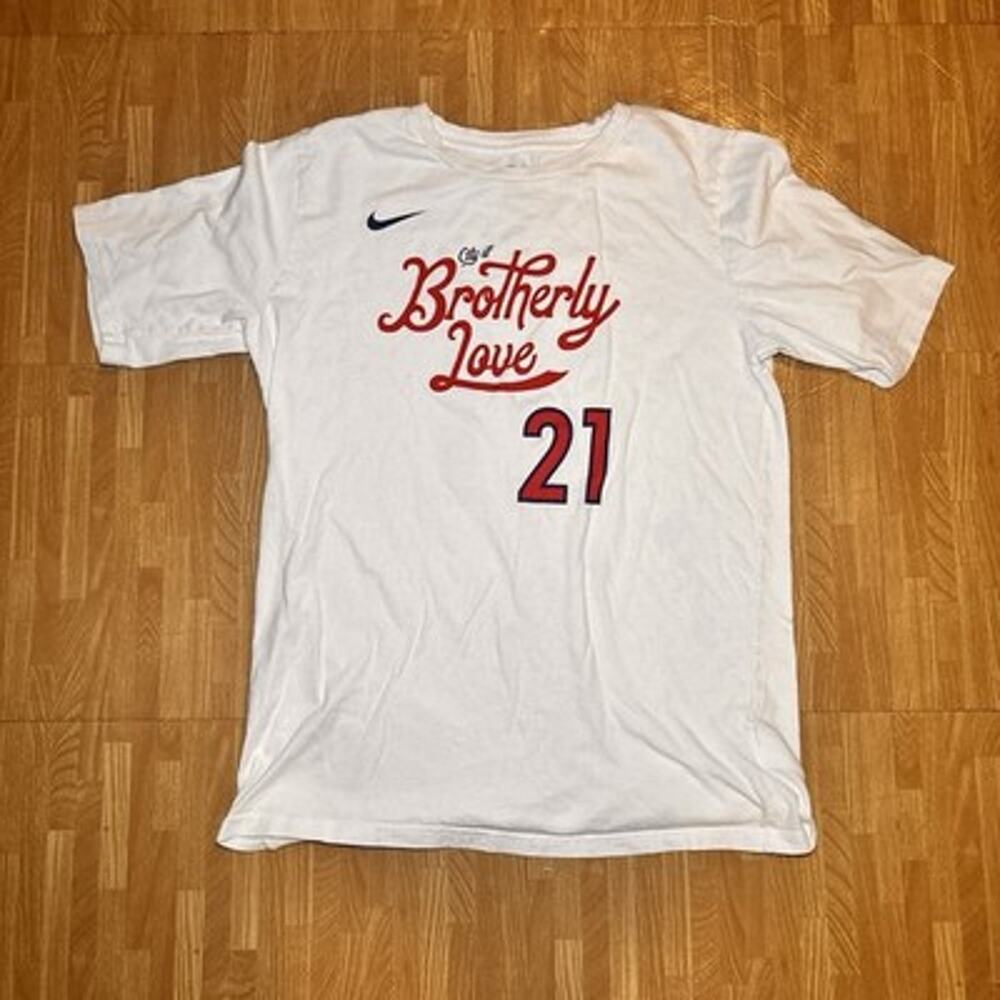 Nike Joel Embiid 21 Philadelphia 76ers T Shirt Women XL City Brotherly Love